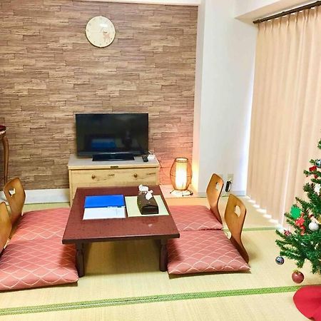 大阪黒門日式民宿 徒歩:黒門市場4分，南海難波駅8分，地下鉄日本橋駅8分，でんでんタウン5分の好立地 מראה חיצוני תמונה